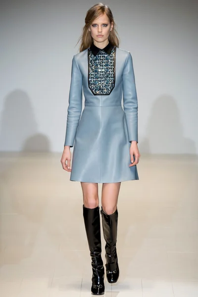 Look 34